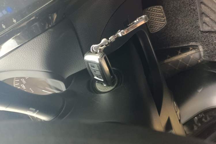 Used Nissan Sylphy 2019 Classic 1.6XE CVT Comfort Edition Vehicle Key