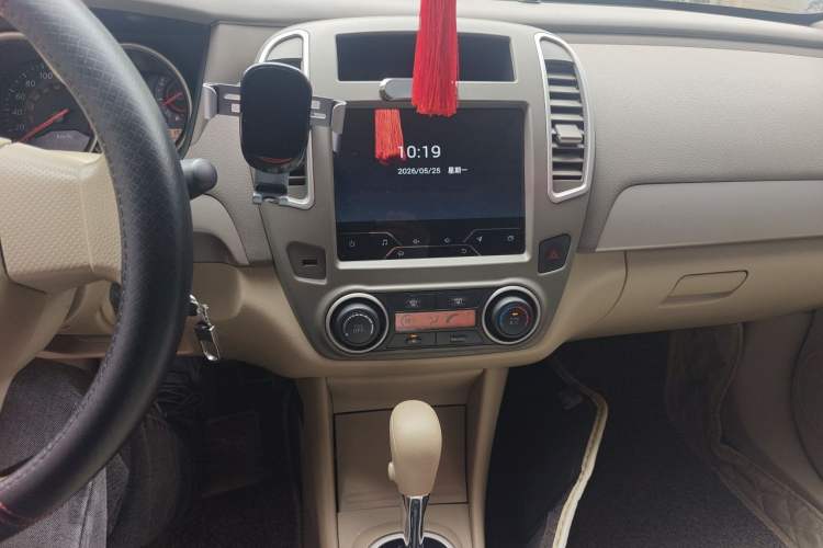 Used Nissan Sylphy 2019 Classic 1.6XE+ CVT SmartConnect Leading Edition Audio And AC Panel
