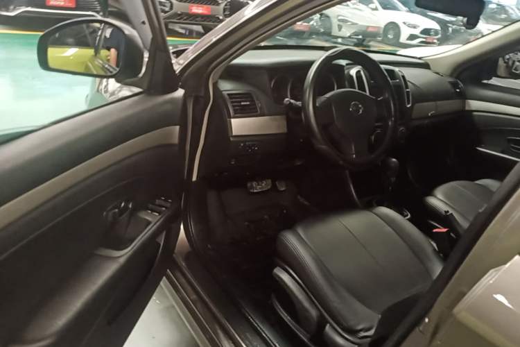 Used Nissan Sylphy 2019 Classic 1.6XE+ CVT SmartConnect Leading Edition Driver Seat