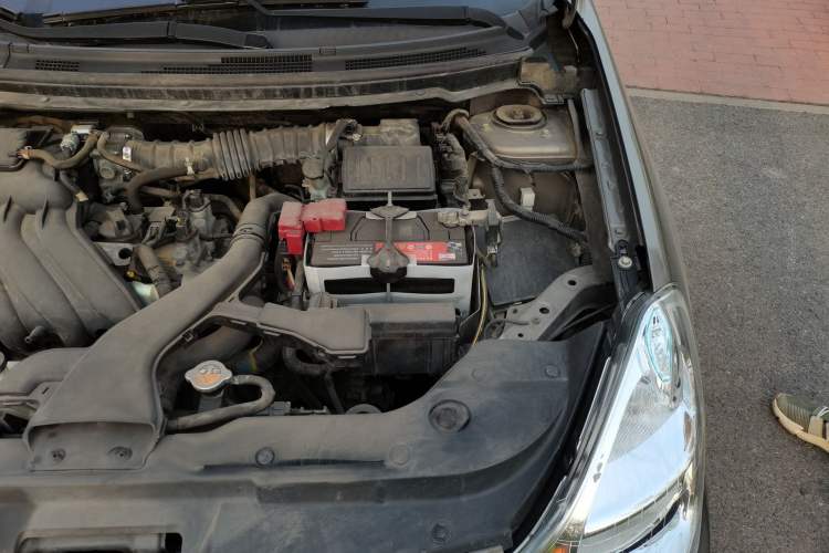 Used Nissan Sylphy 2019 Classic 1.6XE+ CVT SmartConnect Leading Edition Engine Bay Left