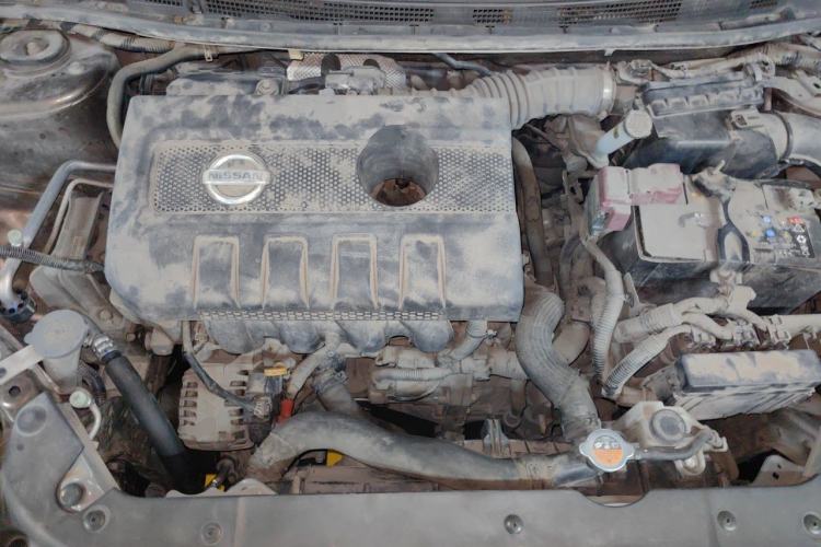 Used Nissan Sylphy 2019 1.6XV CVT Smart Connect Luxury Edition China VI Standard Engine Bay