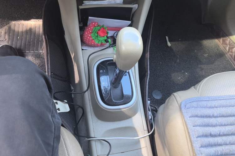 Used Nissan Sylphy 2019 Classic 1.6XE+ CVT SmartConnect Leading Edition Gear Lever