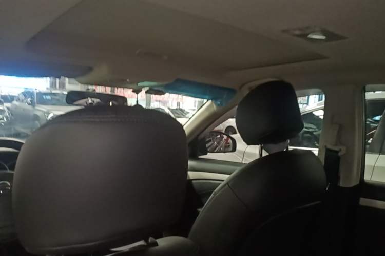 Used Nissan Sylphy 2019 Classic 1.6XE+ CVT SmartConnect Leading Edition Headliner