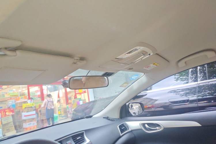 Used Nissan Sylphy 2019 Classic 1.6XE CVT Comfort Edition Headliner