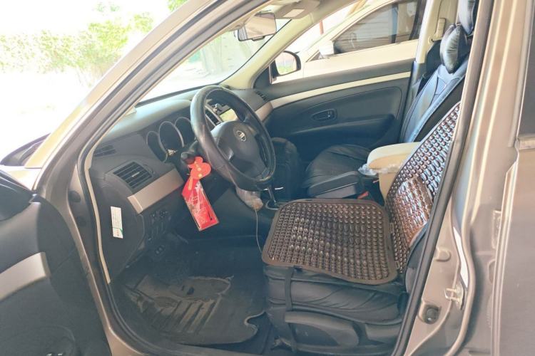 Used Nissan Sylphy 2019 Classic 1.6XE+ CVT SmartConnect Leading Edition Left Front Seat