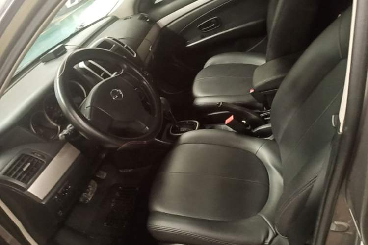 Used Nissan Sylphy 2019 Classic 1.6XE+ CVT SmartConnect Leading Edition Left Front Seat