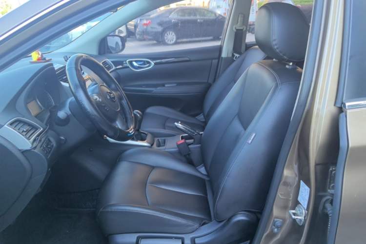Used Nissan Sylphy 2019 Classic 1.6 XL Manual Luxury Edition Left Front Seat