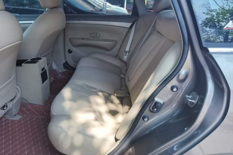 Used Nissan Sylphy 2019 Classic 1.6XE+ CVT SmartConnect Leading Edition Left Rear Seat