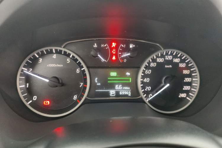 Used Nissan Sylphy 2019 Classic 1.6XE CVT Comfort Edition Odometer Close Up