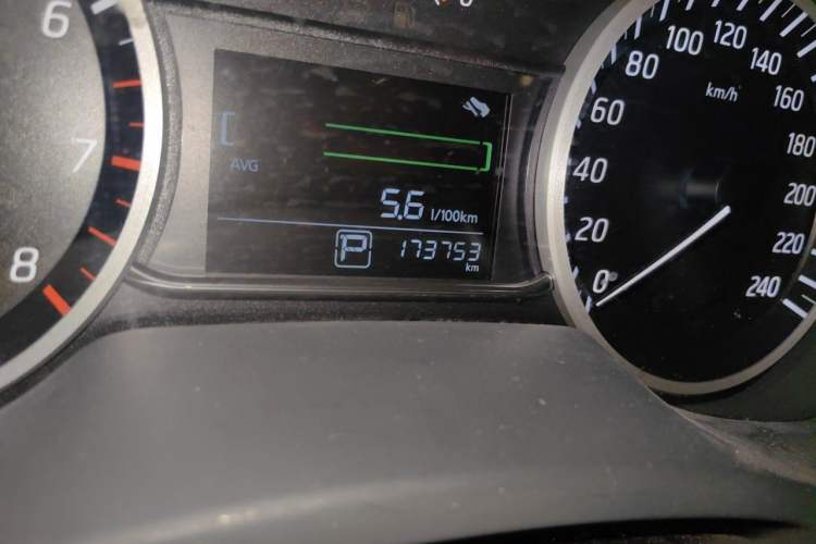 Used Nissan Sylphy 2019 1.6XV CVT Smart Connect Luxury Edition China VI Standard Odometer Close Up