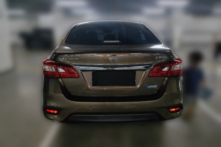 Used Nissan Sylphy 2019 1.6XV CVT Smart Connect Luxury Edition China VI Standard Rear