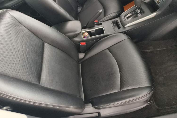 Used Nissan Sylphy 2019 Classic 1.6XE CVT Comfort Edition Right Front Seat