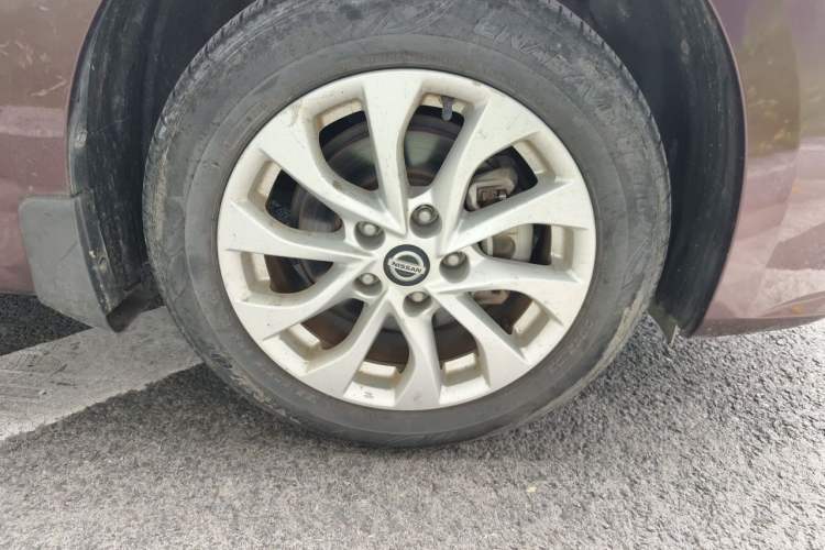 Used Nissan Sylphy 2019 1.6XV CVT Smart Connect Luxury Edition China VI Standard Right Front Wheel Hub