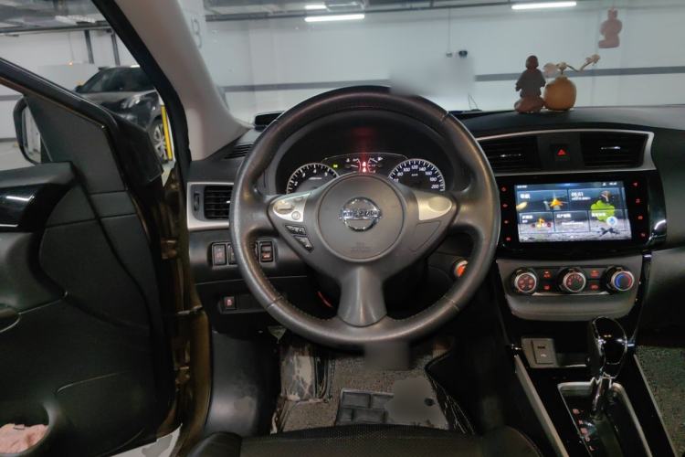 Used Nissan Sylphy 2019 1.6XV CVT Smart Connect Luxury Edition China VI Standard Steering Wheel