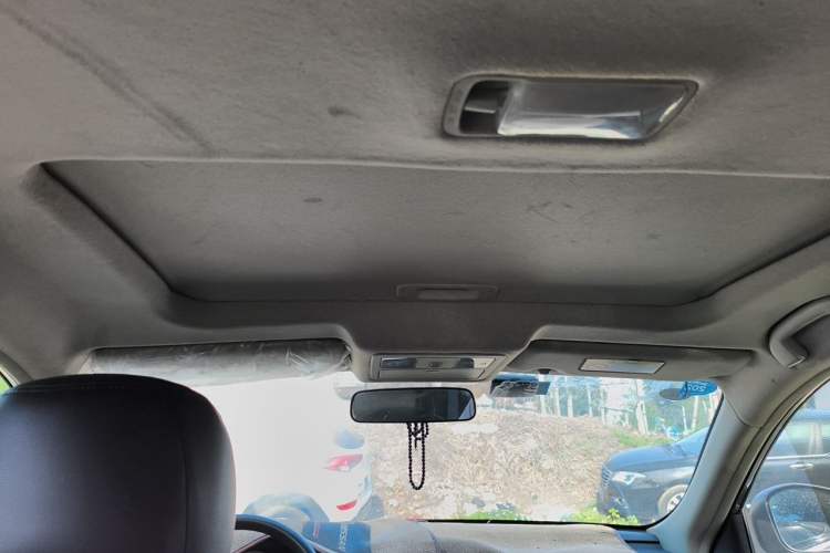 Used Nissan Sylphy 2019 Classic 1.6XE+ CVT Smart Connect Luxury Edition Headliner