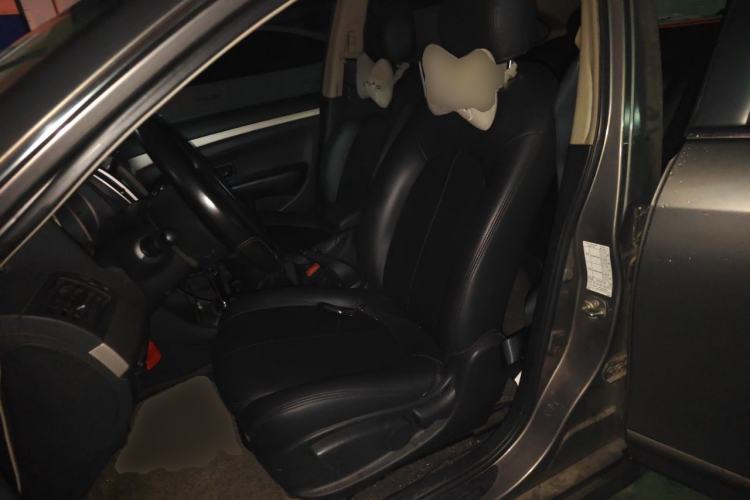 Used Nissan Sylphy 2019 Classic 1.6XE+ CVT SmartConnect Leading Edition Left Front Seat
