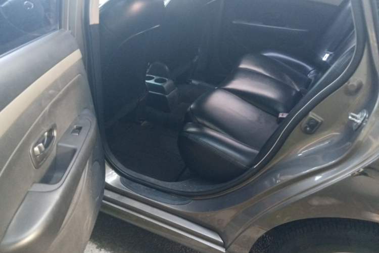 Used Nissan Sylphy 2019 Classic 1.6XE+ CVT SmartConnect Leading Edition Left Rear Seat