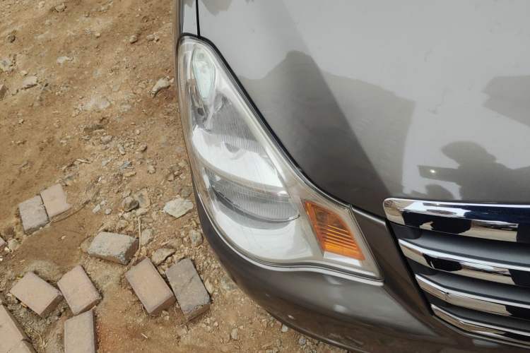 Used Nissan Sylphy 2019 Classic 1.6XE+ CVT SmartConnect Leading Edition Right Front Headlight