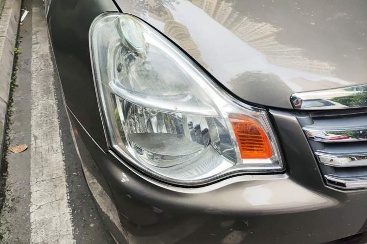 Used Nissan Sylphy 2019 Classic 1.6XE+ CVT SmartConnect Leading Edition Right Front Headlight