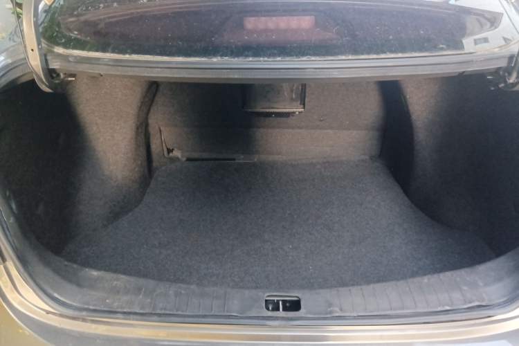 Used Nissan Sylphy 2019 Classic 1.6XE+ CVT SmartConnect Leading Edition Trunk