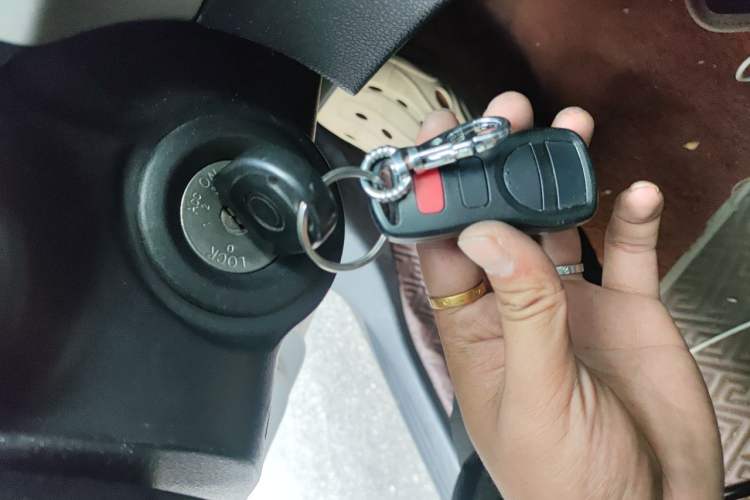 Used Nissan Sylphy 2019 Classic 1.6XE+ CVT SmartConnect Leading Edition Vehicle Key