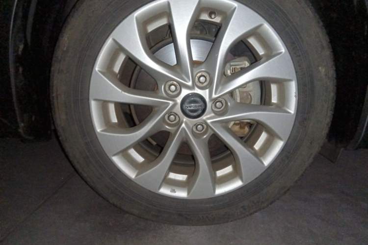 Used Nissan Sylphy 2019 Classic 1.6XL CVT Luxury Edition Right Front Wheel Hub