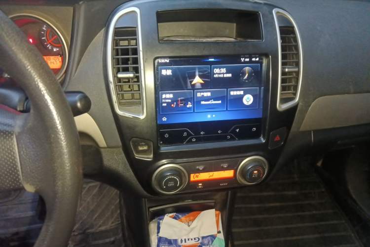 Used Nissan Sylphy 2019 Classic 1.6XE+ Manual SmartConnect Leading Edition Audio And AC Panel