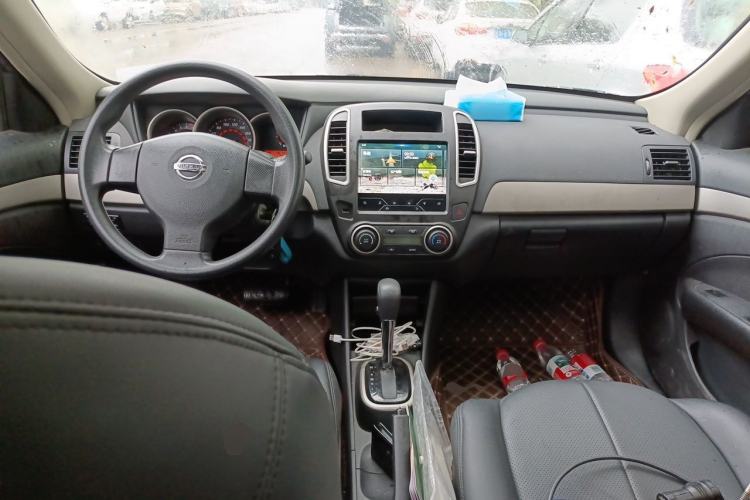 Used Nissan Sylphy 2019 Classic 1.6XE+ CVT SmartConnect Leading Edition Center Console