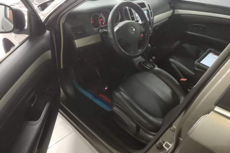 Used Nissan Sylphy 2019 Classic 1.6XE+ CVT SmartConnect Leading Edition Driver Seat