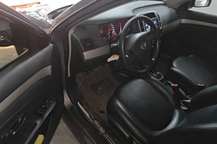Used Nissan Sylphy 2019 Classic 1.6XE+ CVT SmartConnect Leading Edition Driver Seat