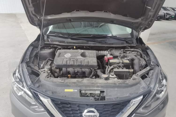 Used Nissan Sylphy 2019 1.6XV CVT Smart Connect Luxury Edition China VI Standard Engine Bay