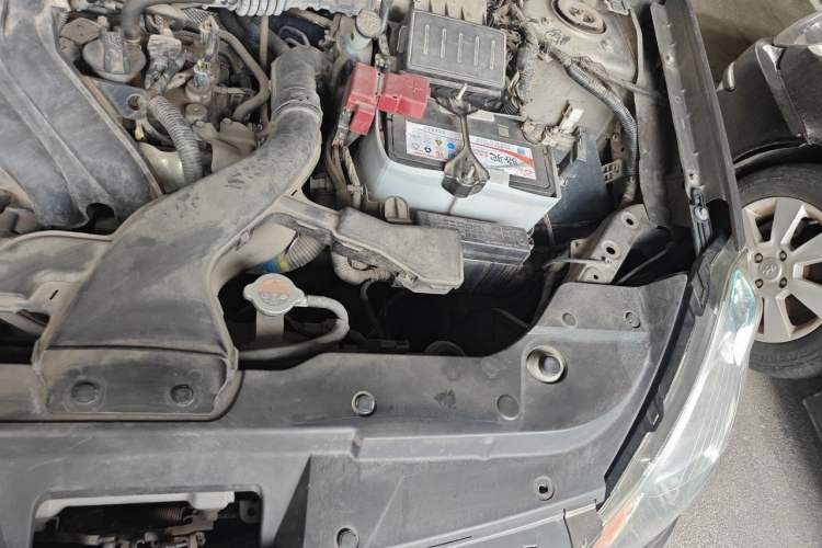 Used Nissan Sylphy 2019 Classic 1.6XE+ Manual SmartConnect Leading Edition Engine Bay Left