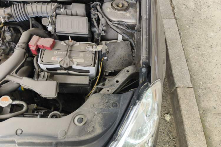 Used Nissan Sylphy 2019 Classic 1.6XE+ CVT SmartConnect Leading Edition Engine Bay Left