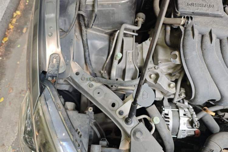 Used Nissan Sylphy 2019 Classic 1.6XL CVT Luxury Edition Engine Bay Right