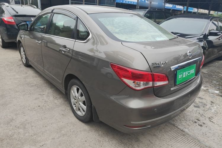 Used Nissan Sylphy 2019 Classic 1.6XE+ CVT SmartConnect Leading Edition Exterior 2