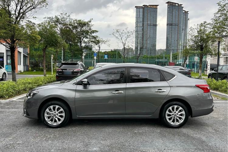 Used Nissan Sylphy 2019 1.6XV CVT Smart Connect Luxury Edition China VI Standard Exterior 4