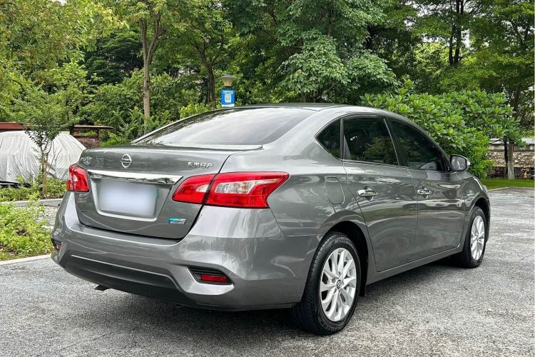 Used Nissan Sylphy 2019 1.6XV CVT Smart Connect Luxury Edition China VI Standard Exterior 6