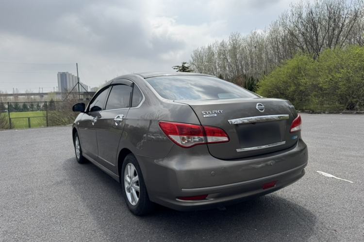 Used Nissan Sylphy 2019 Classic 1.6XE+ CVT SmartConnect Leading Edition Exterior 8