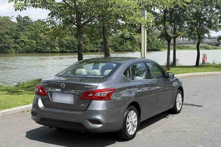 Used Nissan Sylphy 2019 1.6XV CVT Smart Connect Luxury Edition China VI Standard Exterior 9