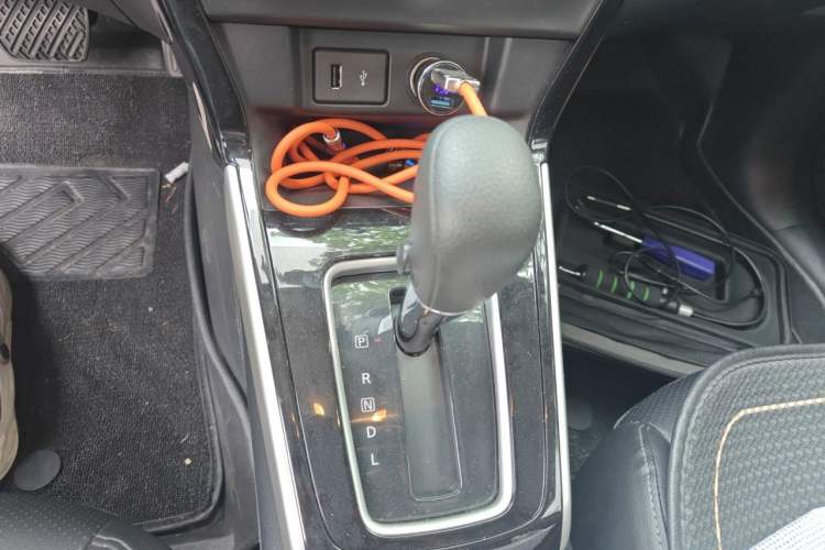 Used Nissan Sylphy 2019 Classic 1.6XL CVT Luxury Edition Gear Lever