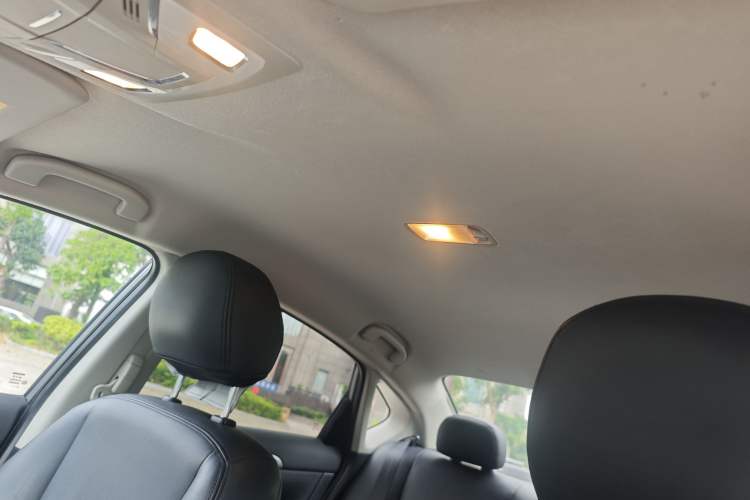 Used Nissan Sylphy 2019 Classic 1.6XE CVT Comfort Edition Headliner