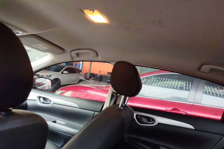 Used Nissan Sylphy 2019 Classic 1.6XE CVT Comfort Edition Headliner