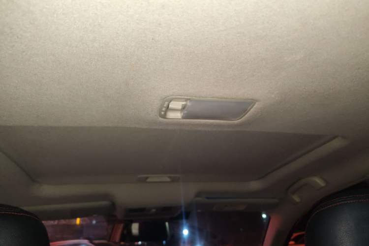 Used Nissan Sylphy 2019 Classic 1.6XE+ CVT Smart Connect Luxury Edition Headliner