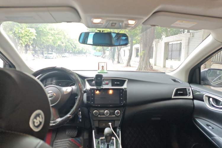 Used Nissan Sylphy 2019 Classic 1.6XL CVT Luxury Edition Headliner