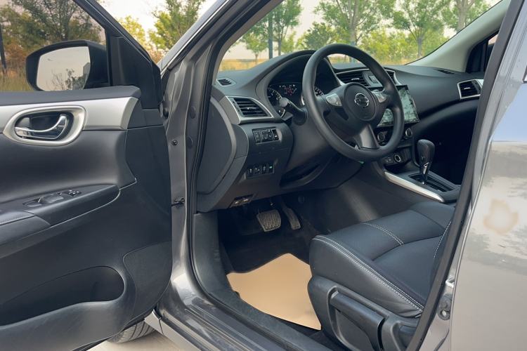 Used Nissan Sylphy 2019 1.6XE CVT Comfort Edition China VI Standard Interior 1