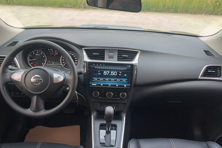 Used Nissan Sylphy 2019 1.6XE CVT Comfort Edition China VI Standard Interior 5