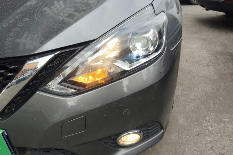 Used Nissan Sylphy 2019 1.6XV CVT Smart Connect Luxury Edition China VI Standard Left Front Headlight