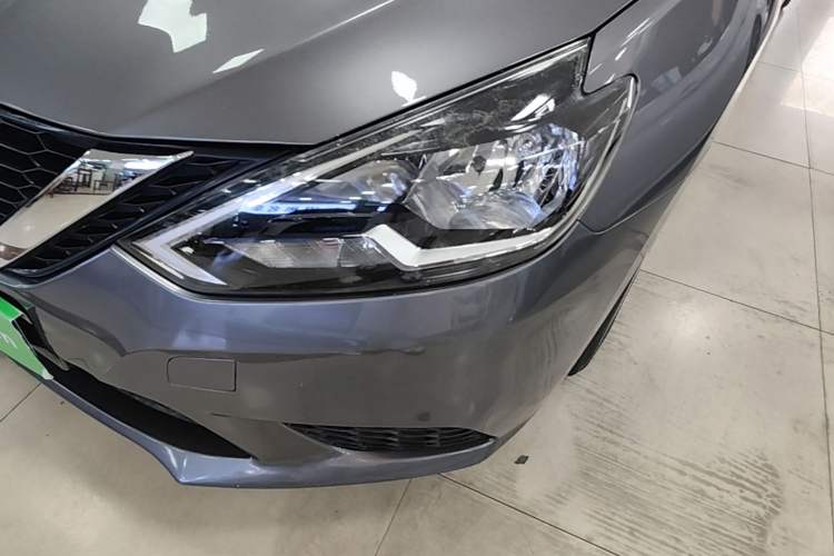 Used Nissan Sylphy 2019 Classic 1.6XE CVT Comfort Edition Left Front Headlight