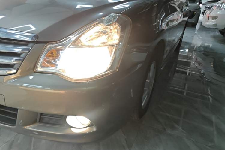 Used Nissan Sylphy 2019 Classic 1.6XE+ CVT SmartConnect Leading Edition Left Front Headlight