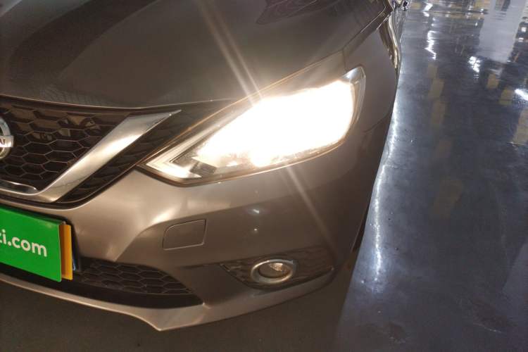 Used Nissan Sylphy 2019 Classic 1.6XE CVT Comfort Edition Left Front Headlight